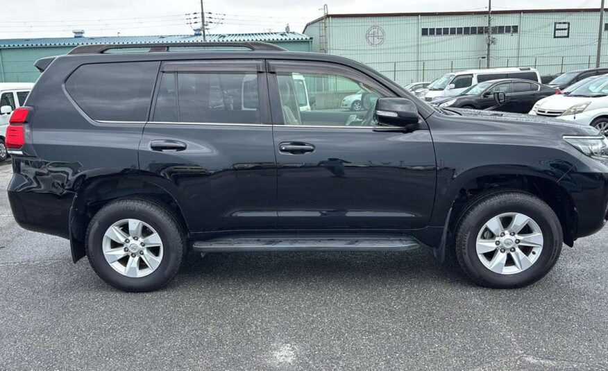 2020 Toyota Land Cruiser Prado TX-L