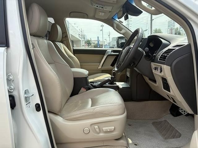2019 TOYOTA LAND CRUISER PRADO TX L
