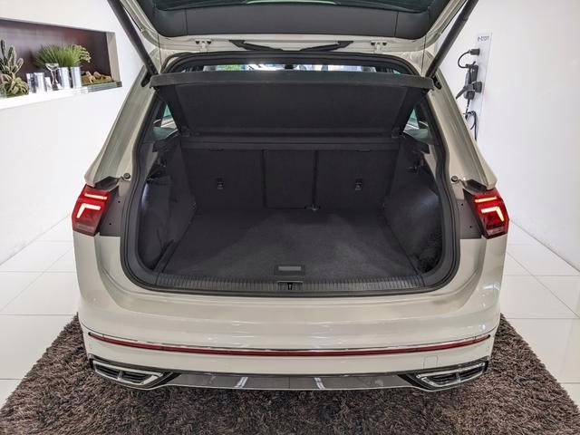 2022 Volkswagen Tiguan TSI R Line
