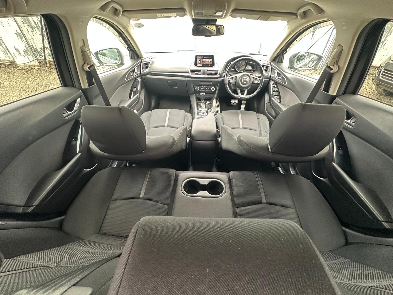 2018 Mazda Axela Sports