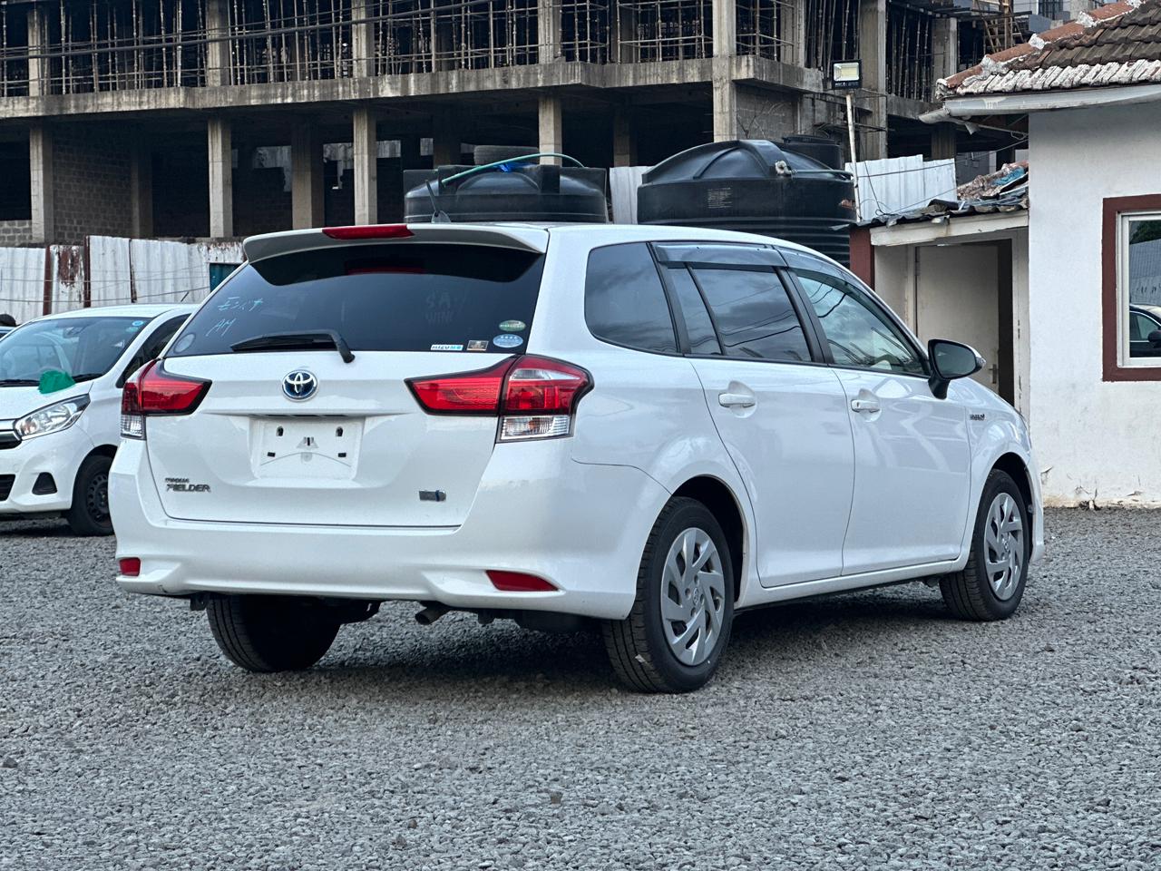 2018 Toyota Fielder Hybrid