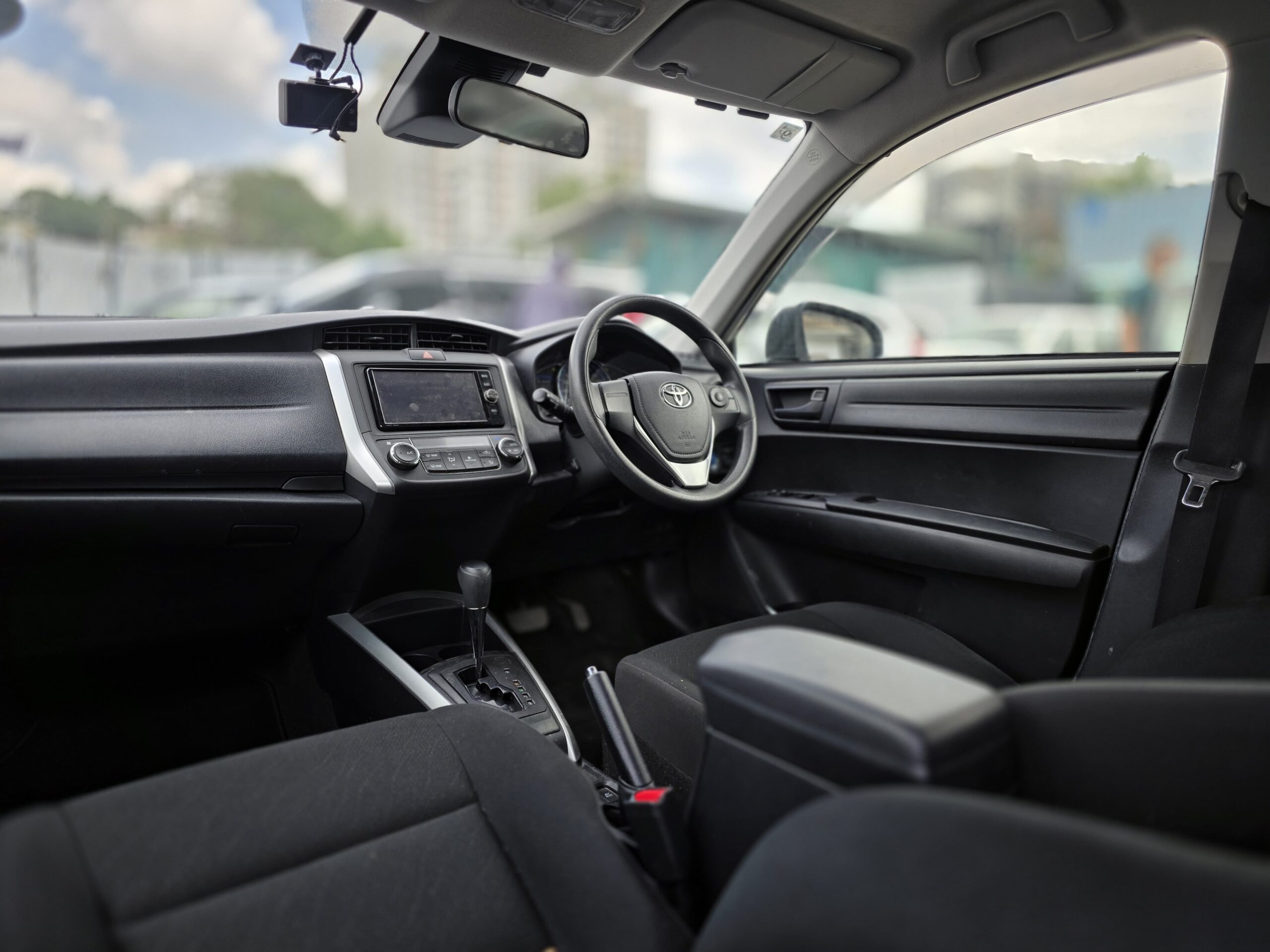 2019 Toyota Fielder Hybrid