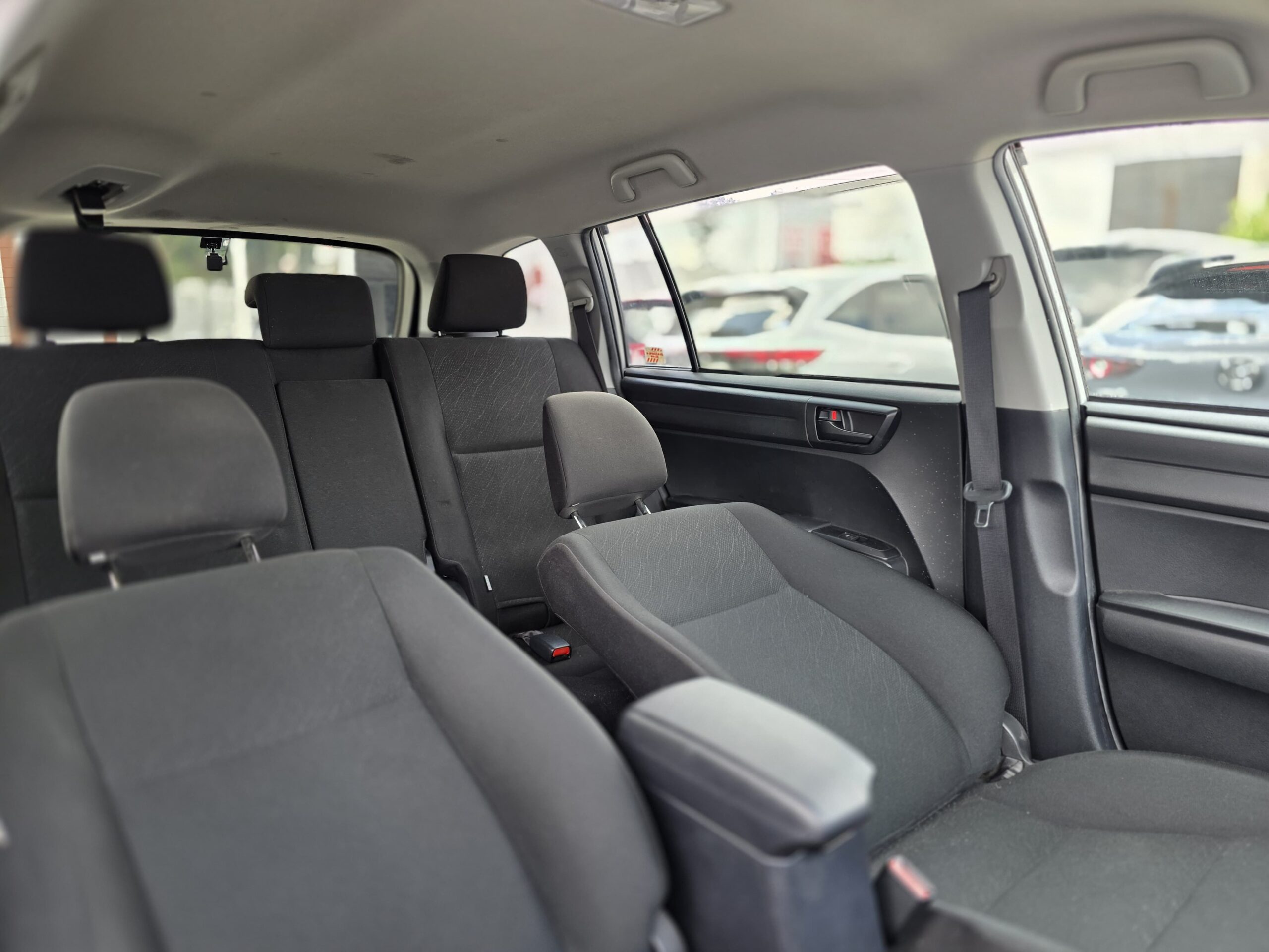 2019 Toyota Fielder Hybrid