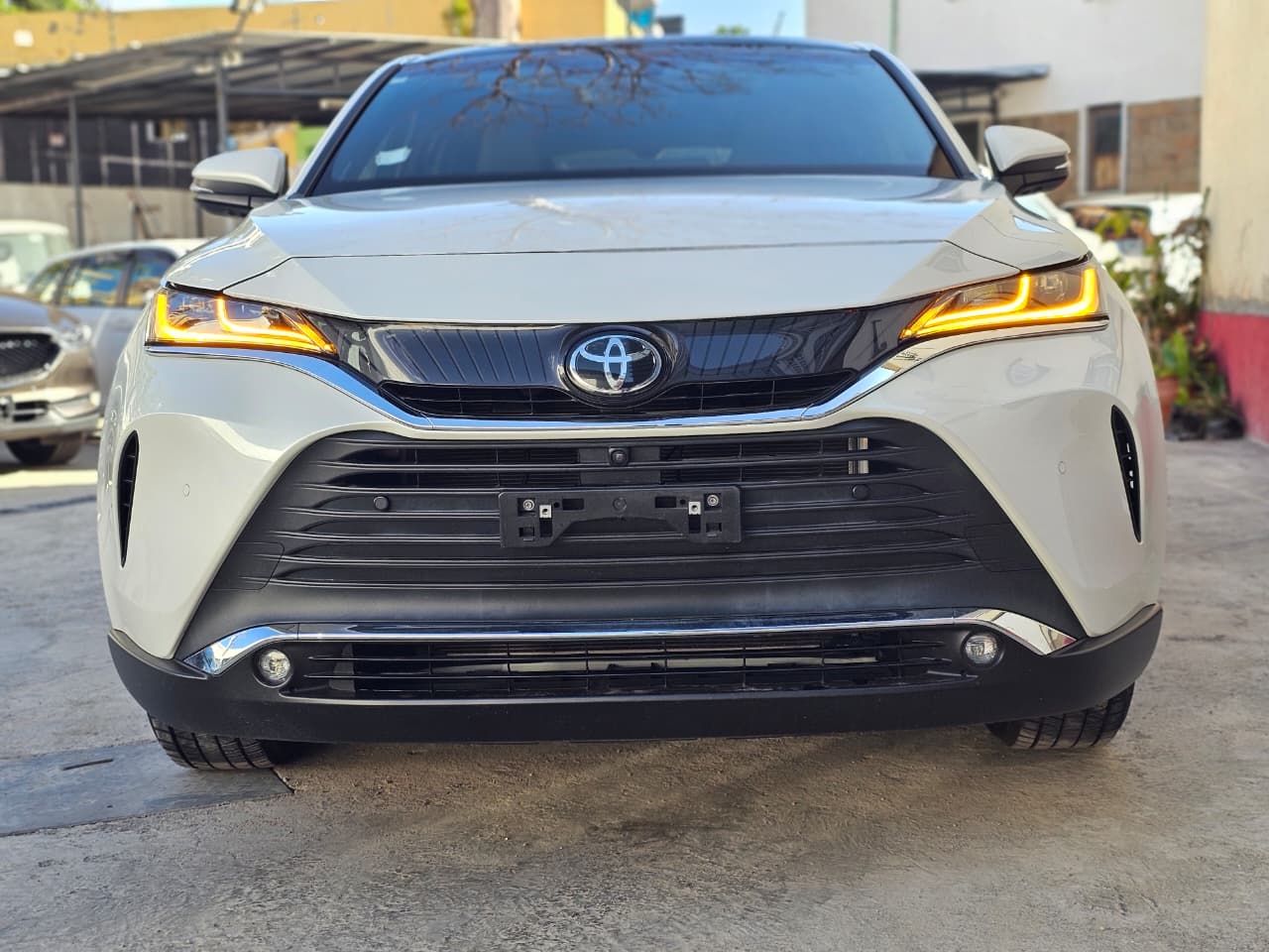 2020 Toyota Harrier 4WD