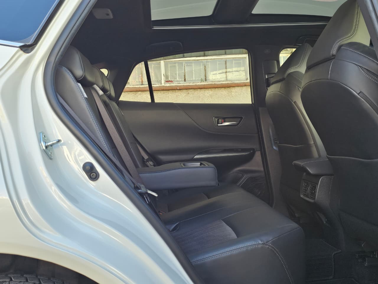 2020 Toyota Harrier 4WD