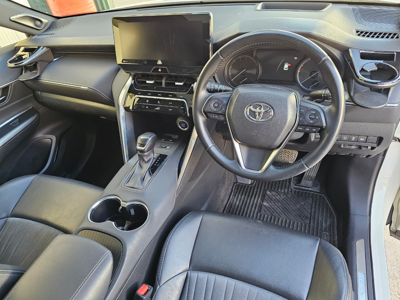 2020 Toyota Harrier 4WD