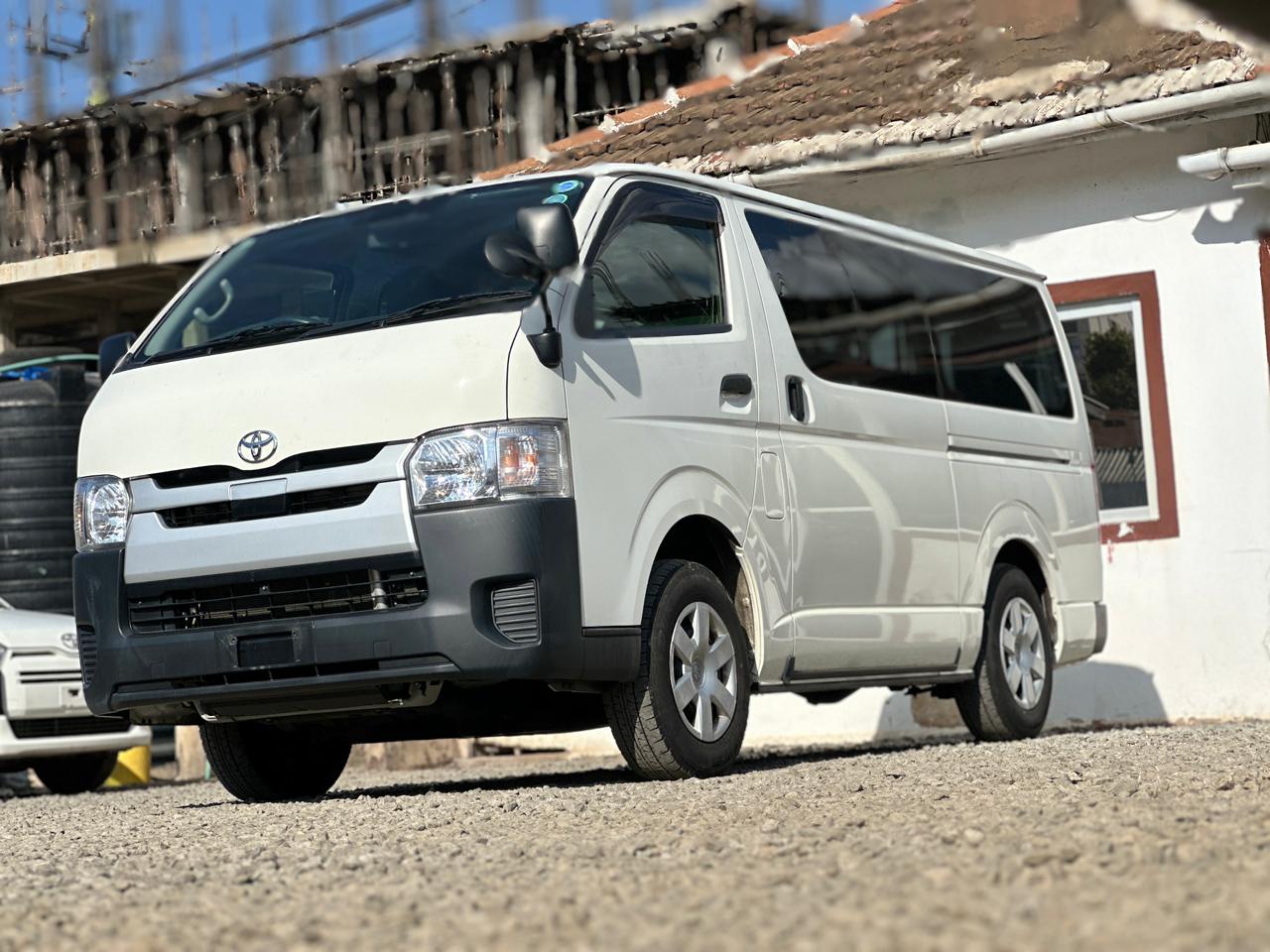 2018 toyota Hiace