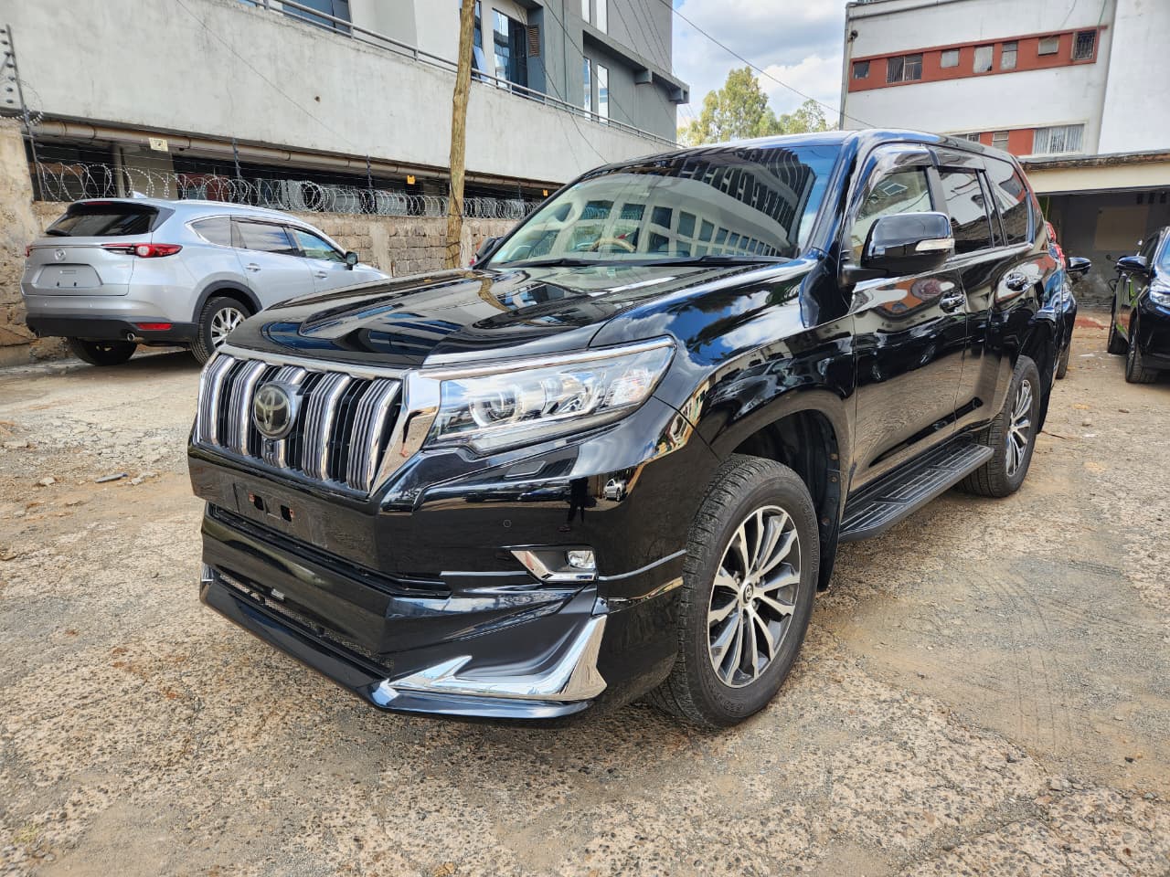 Toyota Landcruiser Prado