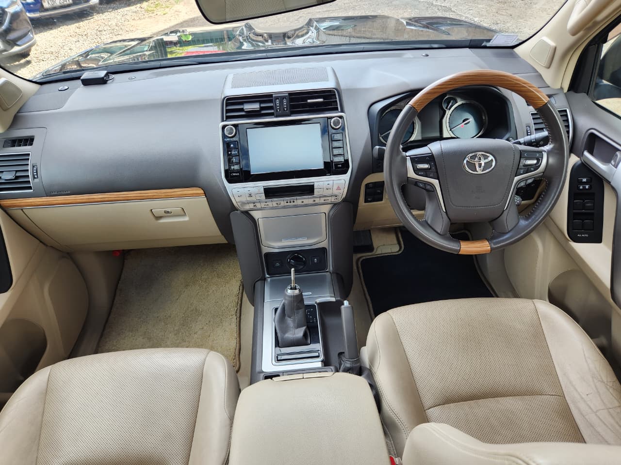 Toyota Landcruiser Prado
