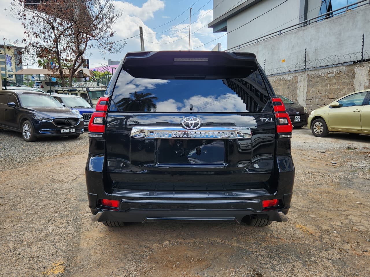Toyota Landcruiser Prado
