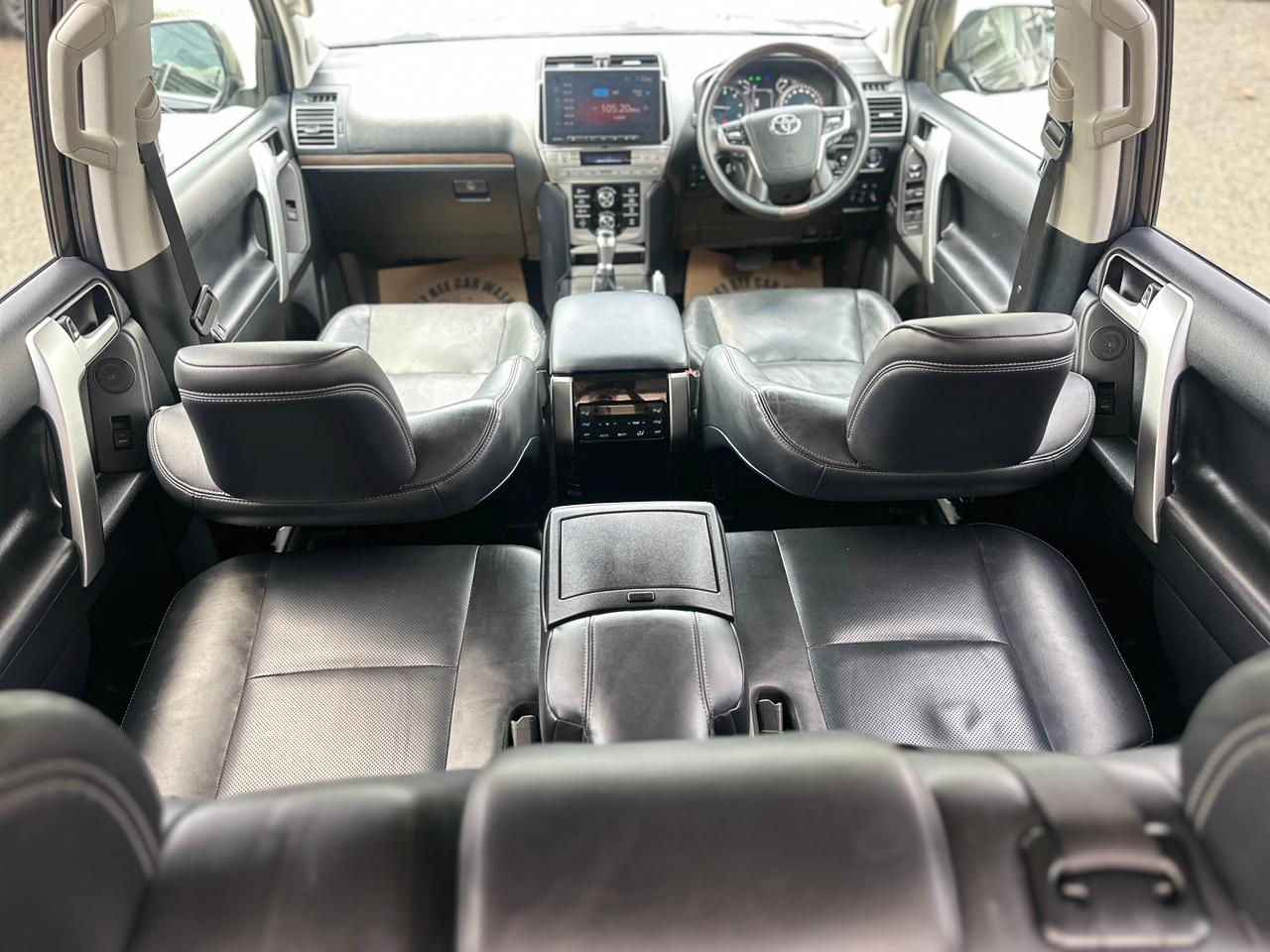 2018 Toyota Land Cruiser Prado Kakadu