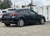 2018 Mazda Axela