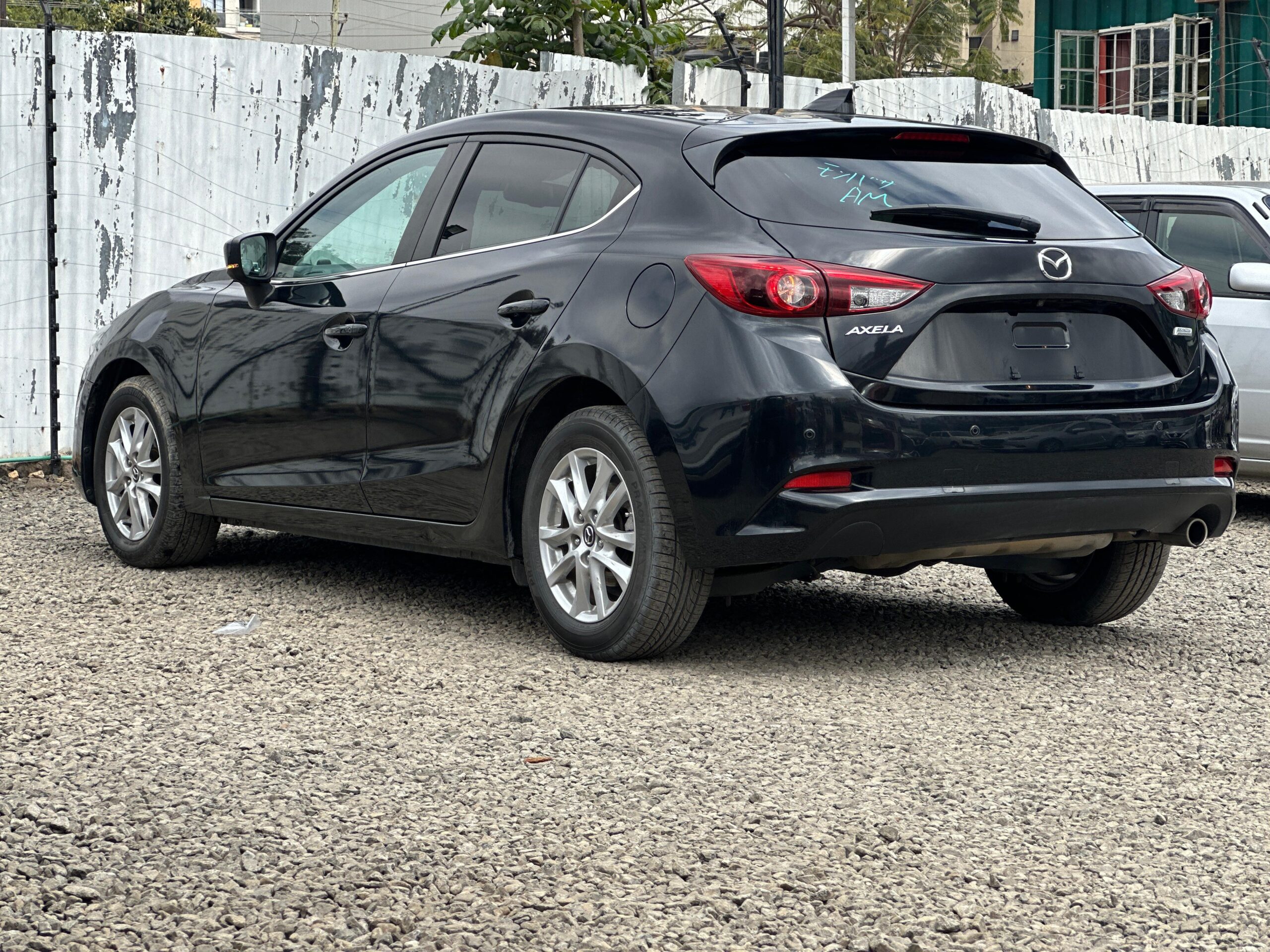 2018 Mazda Axela
