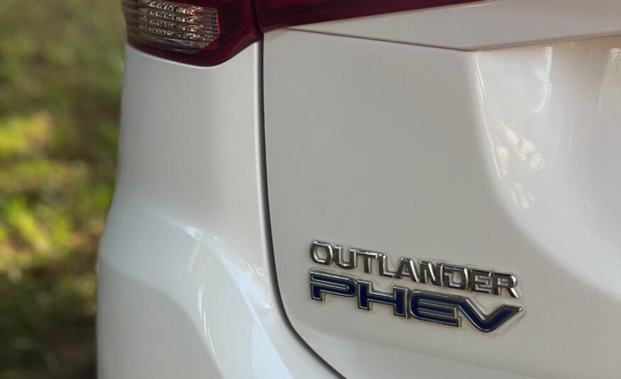 2017 Mitsubishi Outlander PHEV