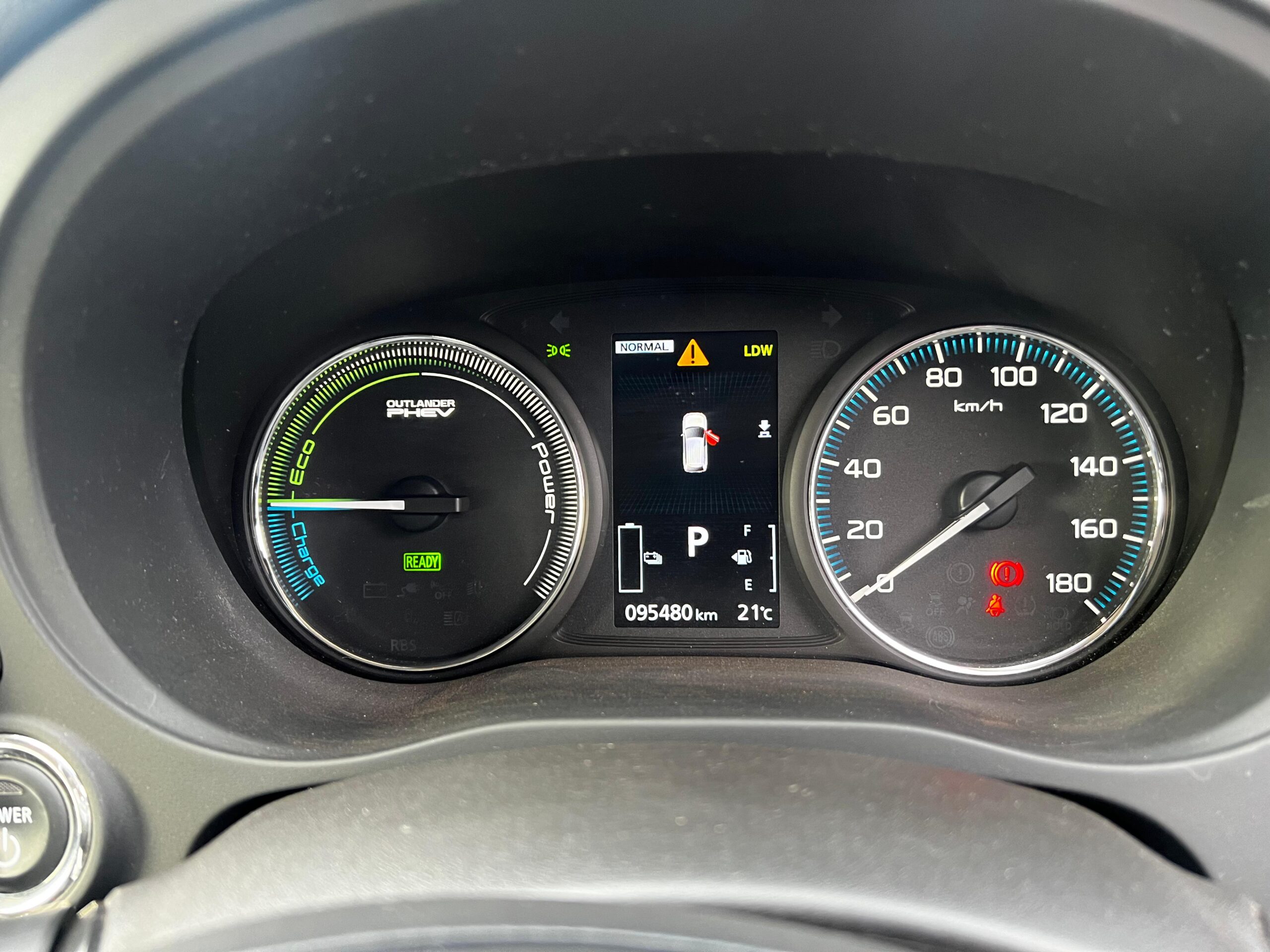 2017 Mitsubishi Outlander PHEV