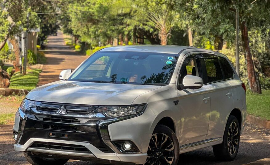 2017 Mitsubishi Outlander PHEV