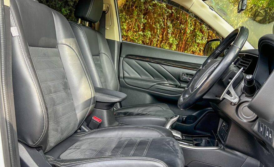 2017 Mitsubishi Outlander PHEV