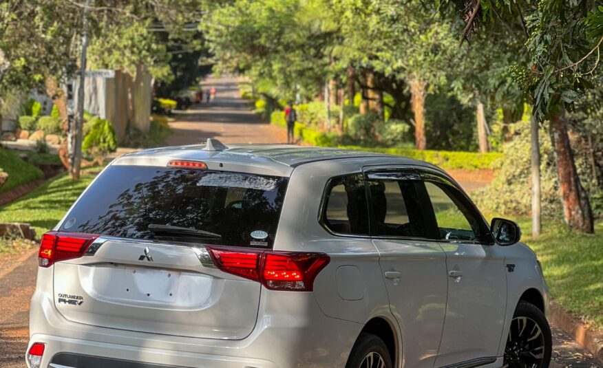 2017 Mitsubishi Outlander PHEV