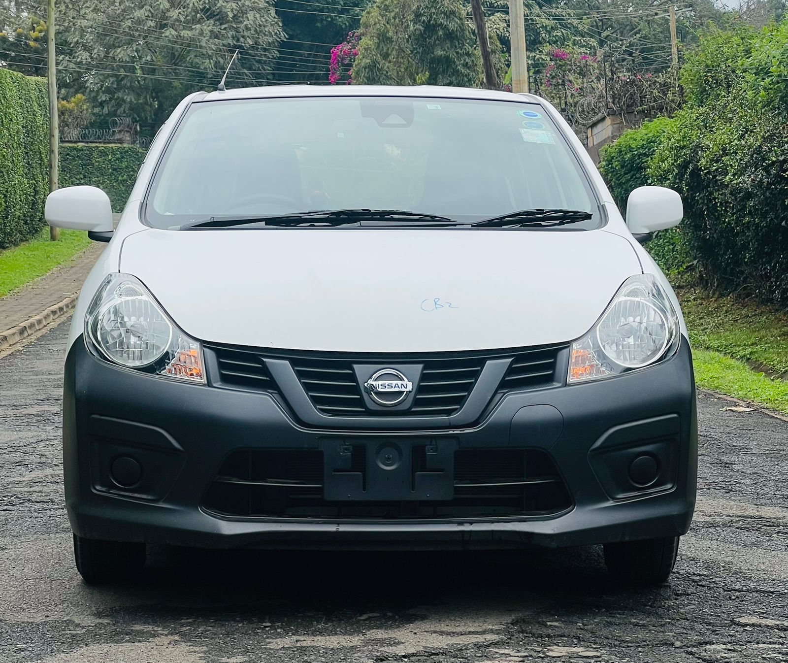 2018 Nissan Advan