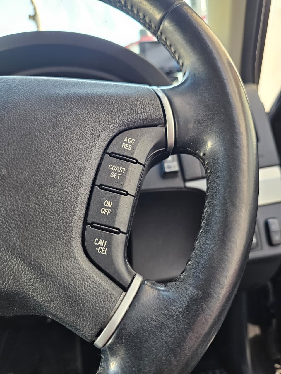 2019 Mitsubishi Pajero