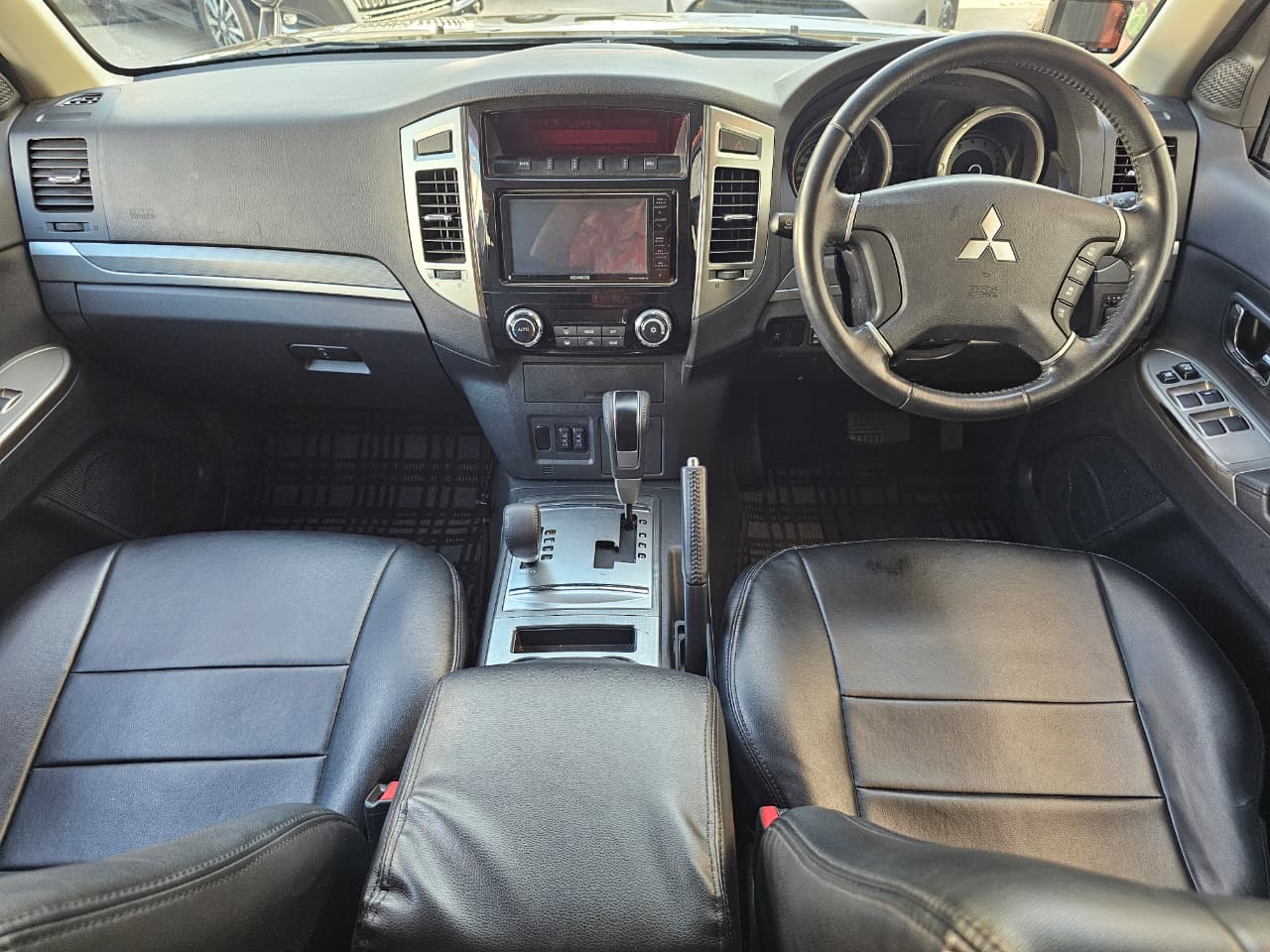 2019 Mitsubishi Pajero