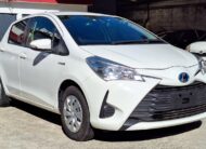 2017 Toyota Vitz Hybrid