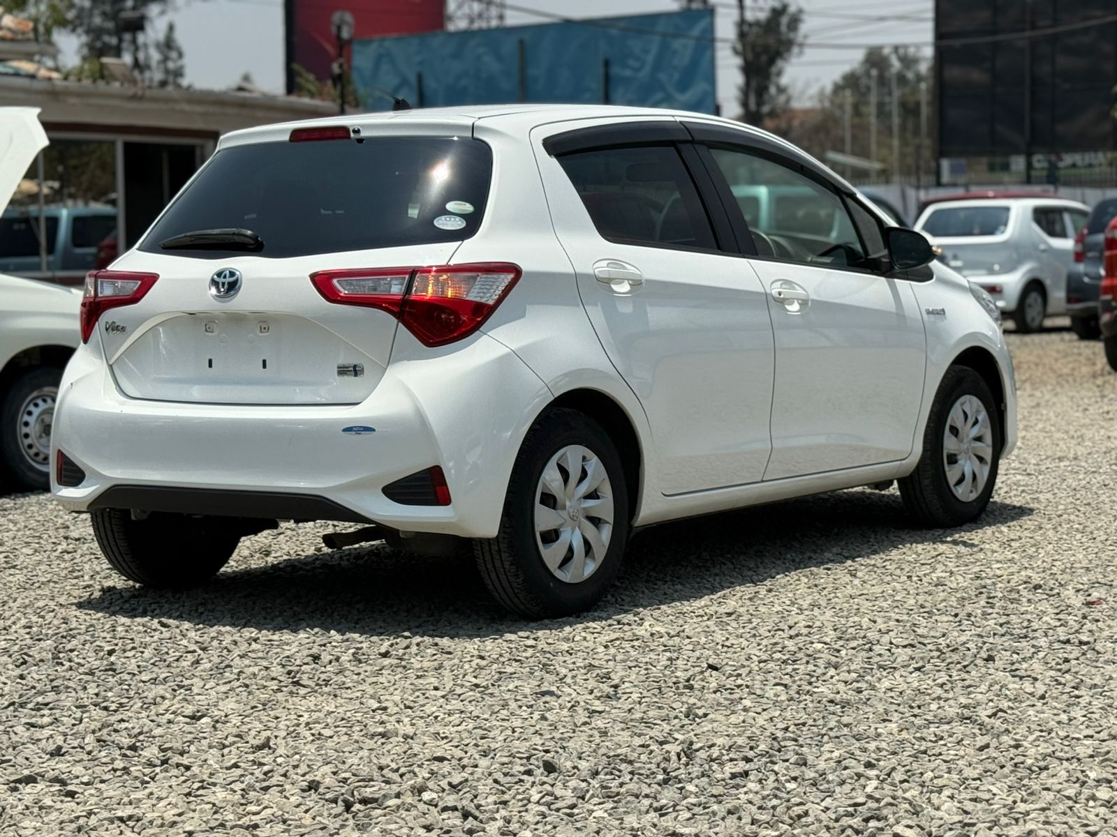 2018 Toyota Vitz Hybrid
