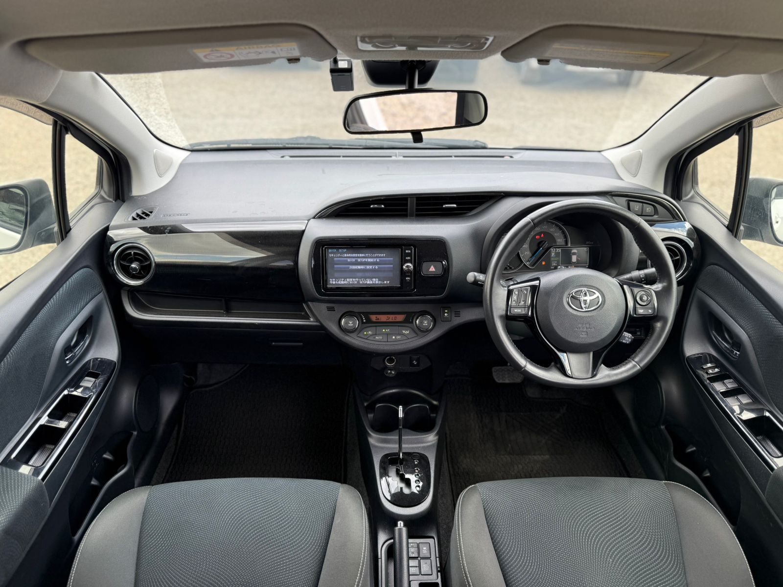 2018 Toyota Vitz Hybrid