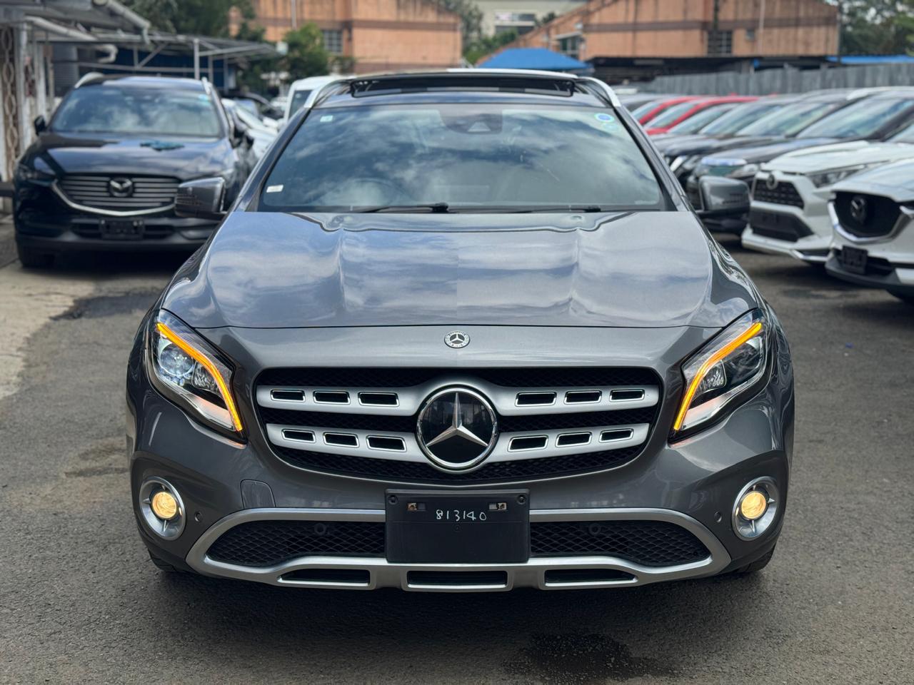 Mercedes Benz GLA220 4MATIC