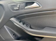 Mercedes Benz GLA220 4MATIC