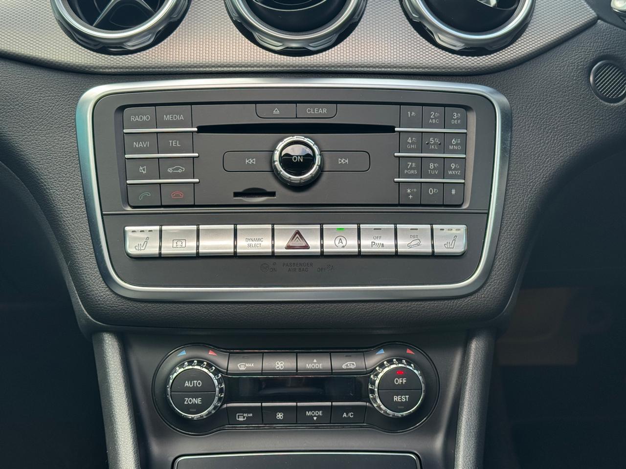 Mercedes Benz GLA220 4MATIC