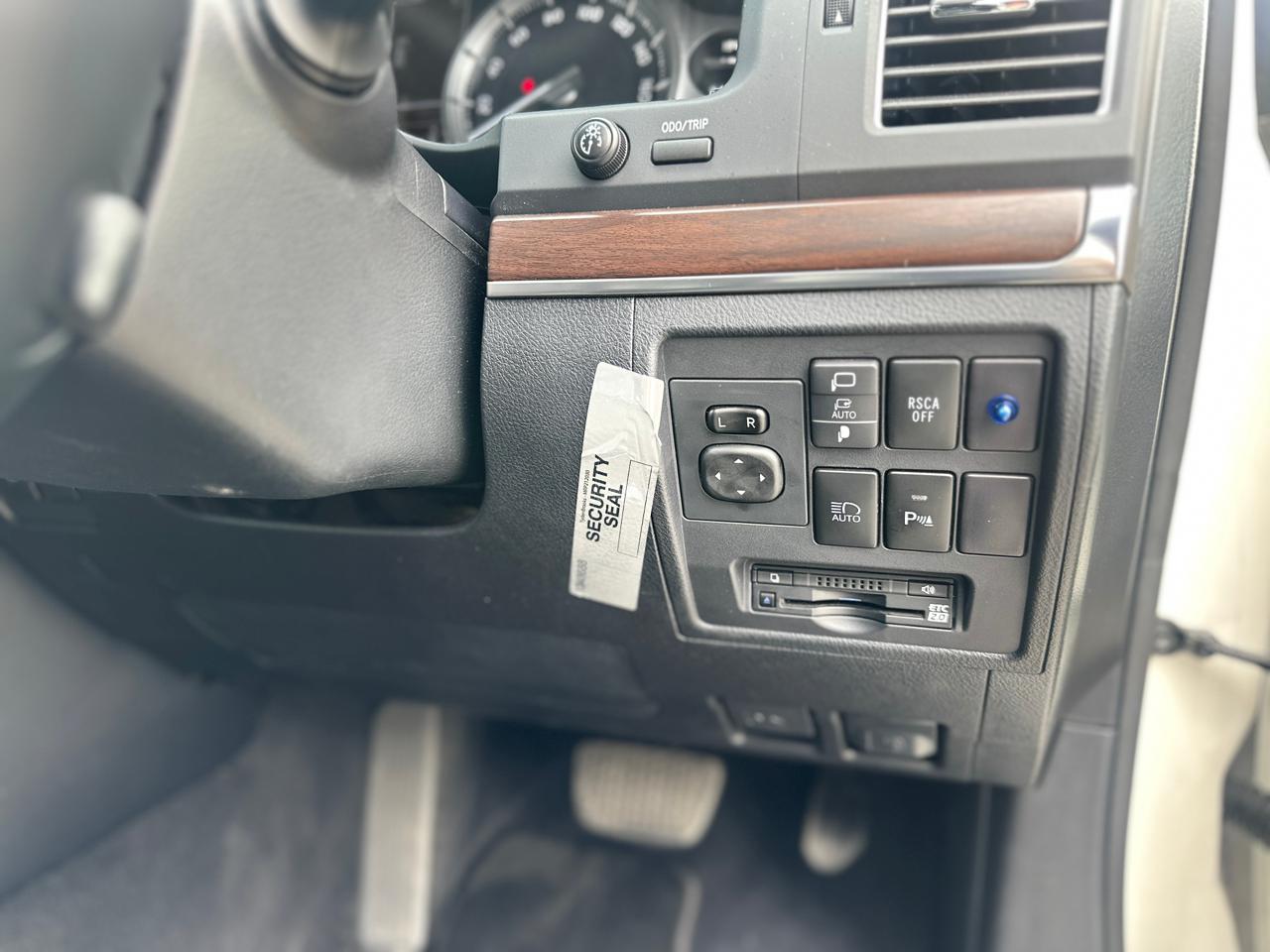 2019 Toyota Landcruiser ZX