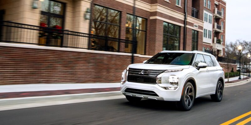 Mitsubishi Outlander
