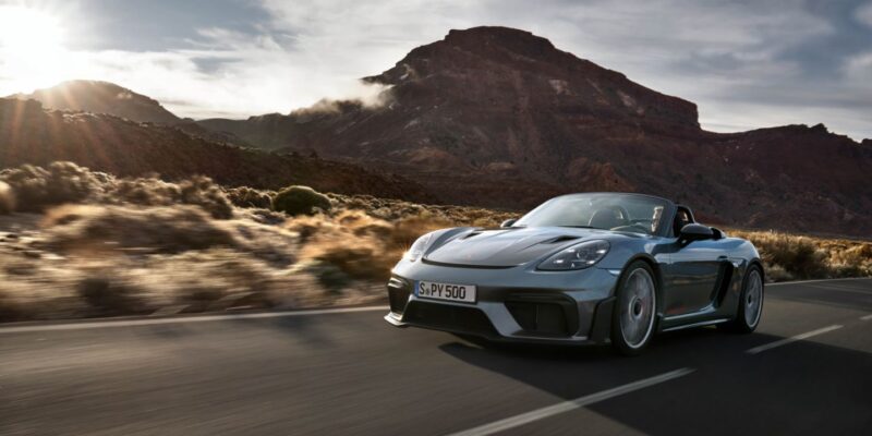 Porsche 718 Spyder RS