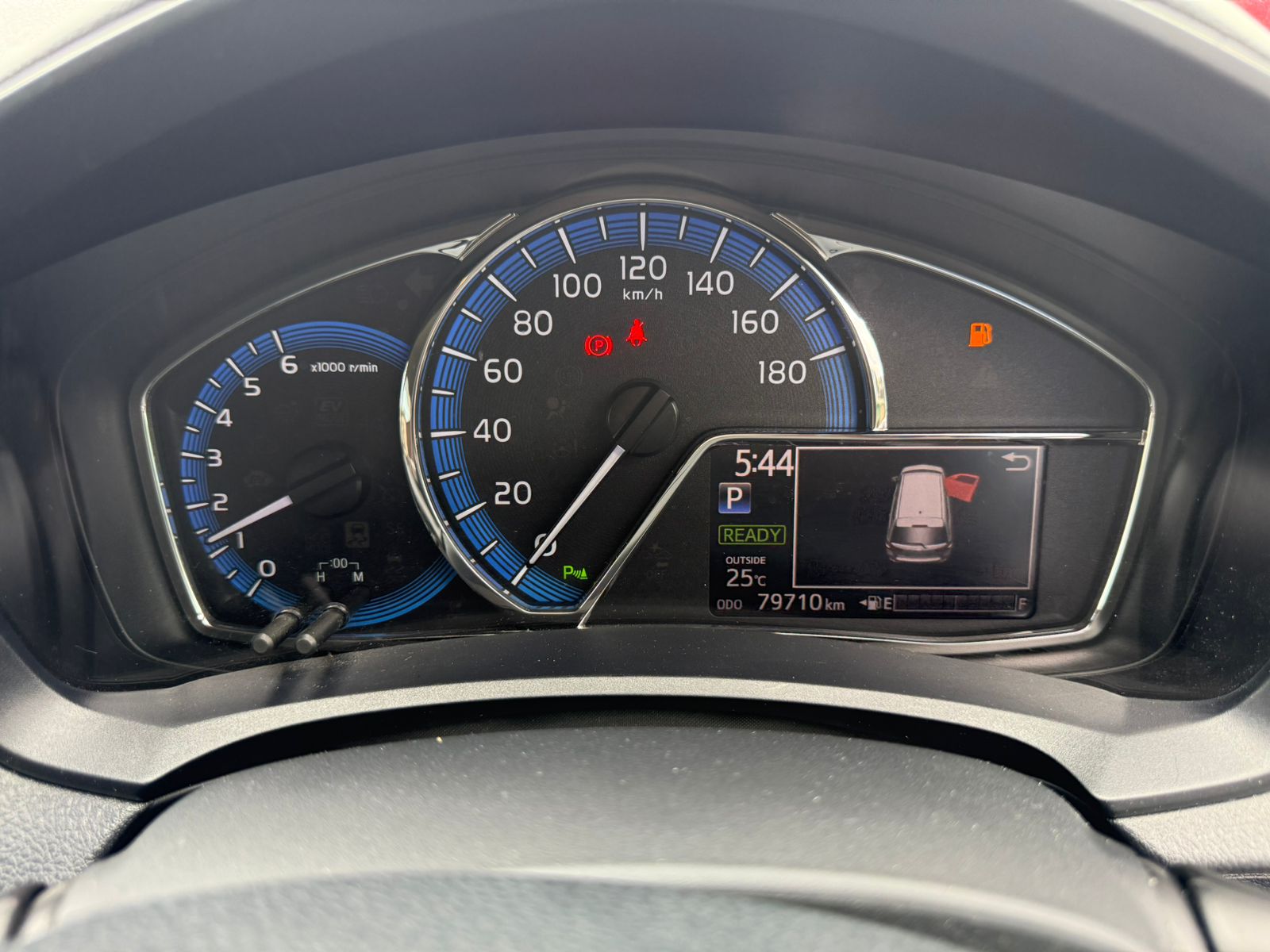 2018 Toyota Fielder Hybrid