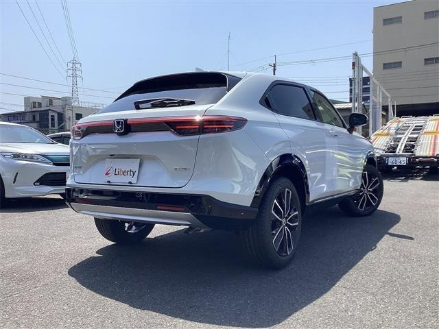 2025 Honda Vezel E:HEV Z