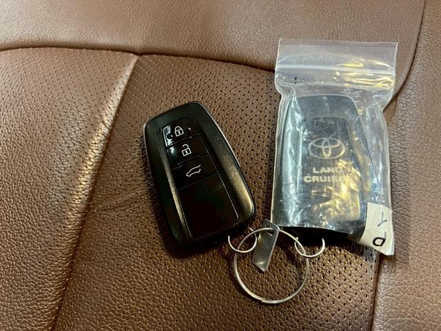 2019 Toyota Land Cruiser Prado TX