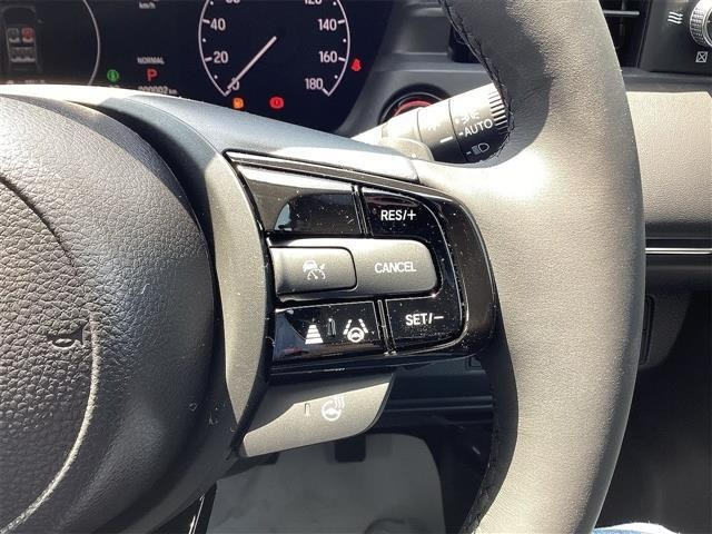 2025 Honda Vezel E:HEV Z