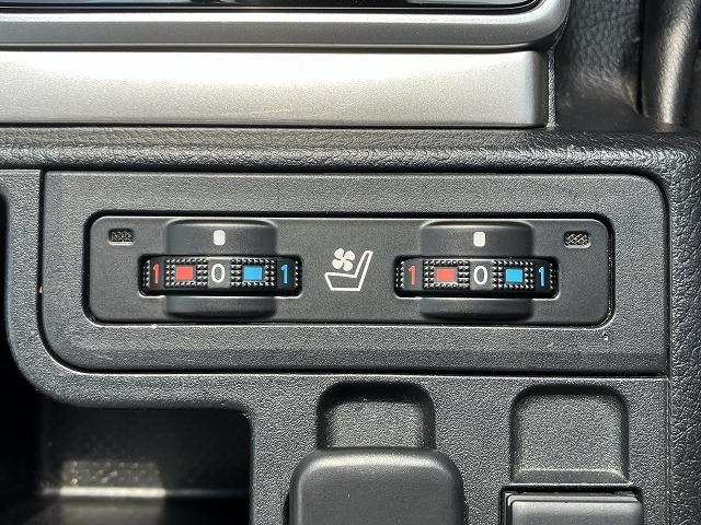 2019 Toyota Land Cruiser Prado TX L