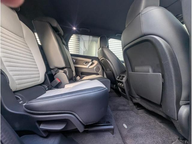 2020 Land Rover Discovery Sport R-Dynamic SE 250PS