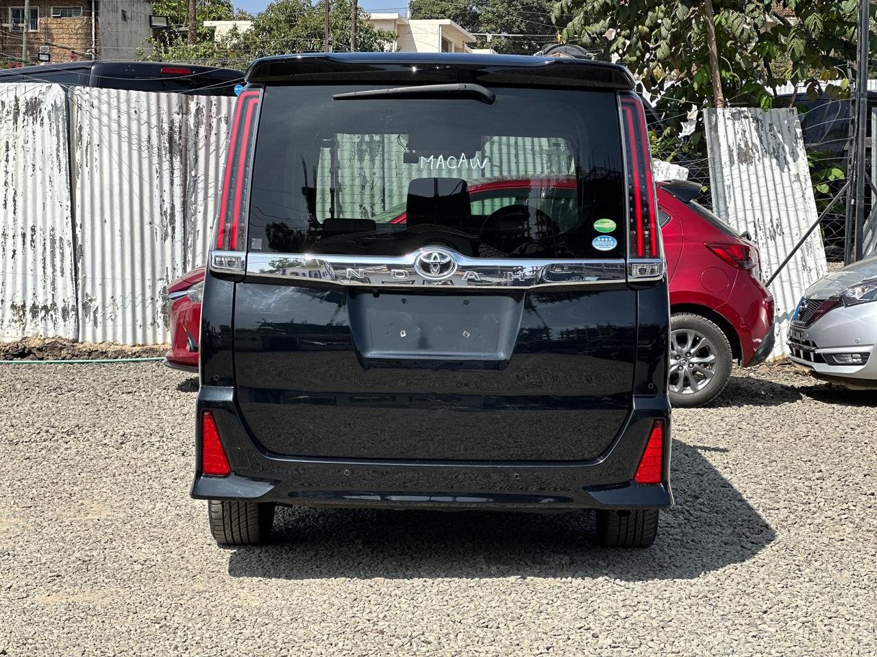 2019 Toyota Noah