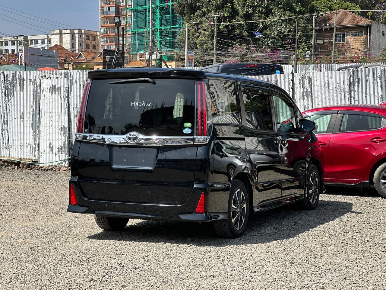 2019 Toyota Noah